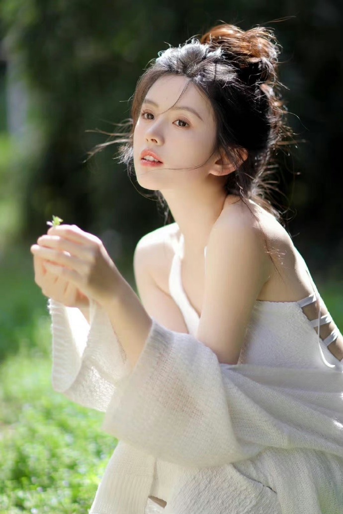 《群星》票房仅252万，《功夫女足》破12.6亿，黄渤和周星驰差距有多大